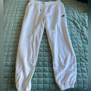 NWT!! Light Grey Nike Jogger Sweatpants